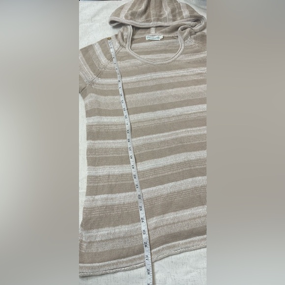 Cozy Beige Striped Hooded Tunic 🌴☀️ - Picture 10 of 11